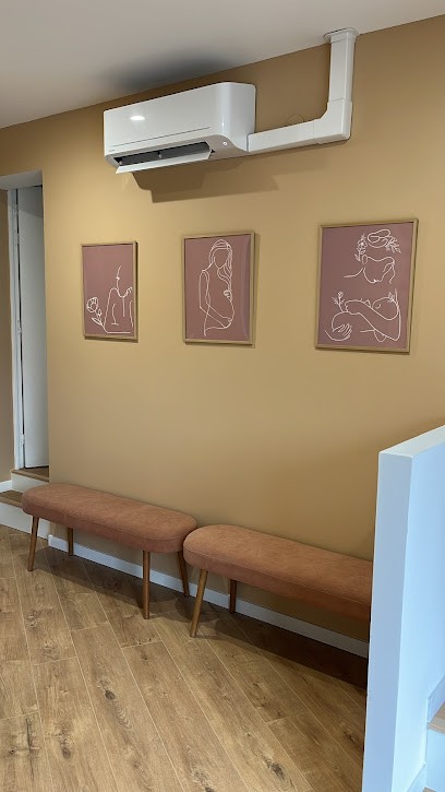 Julie MANTEL - Kinésithérapie De La Femme - Rééducation Périnéale & Abdominale - Yoga Prénatal - Cancer Du Sein, Kinésithérapeute à Mouvaux