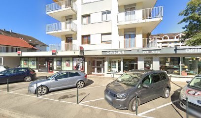 Rebekka Lang, Kinésithérapeute à Thonon-les-Bains