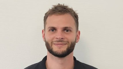 Antoine Bottero/ Kinésithérapeute à Frais Vallon/ Kiné Du Sport/ épaule/ Rachis/ Réhabilitation Respiratoire, Kinésithérapeute à Marseille 13