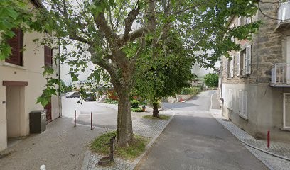 M, Kinésithérapeute à Thurins