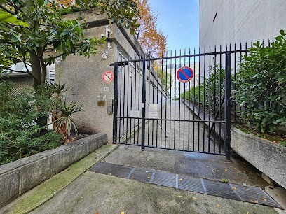 Matthieu BONFILS | Kinésithérapeute - Ostéopathe, Kinésithérapeute à Paris 15