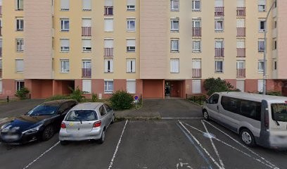Carrasco Valderrama, Kinésithérapeute au Mans