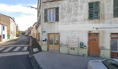 Kinésithérapeutes Vic-le-Comte (LASSEIGNE Gentiane - PECHON Laurenne - ROUSSELOT Marie - BAYET Loïc), Kinésithérapeute à Vic-le-Comte