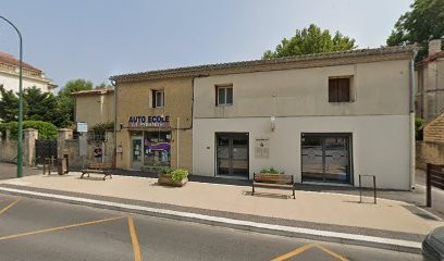 Tallet Julie, Kinésithérapeute au Thor