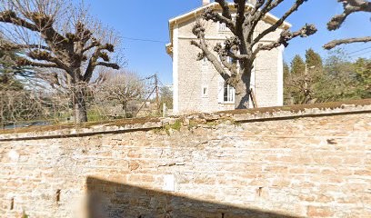 Chapuis Aline Masseur Kinésithérapeute REEDUCATION ABDOMINO-PERINEALE A DOMICILE St Cyr Au Mont D'Or, Kinésithérapeute à Saint-Cyr-au-Mont-d'Or