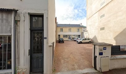 Crozet Celine Madeleine, Kinésithérapeute à Vichy