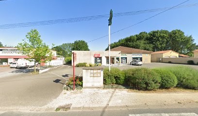 Damien Petureau, Kinésithérapeute à Usson-du-Poitou