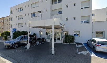 Scm Kine Trenel, Kinésithérapeute à Sainte-Colombe