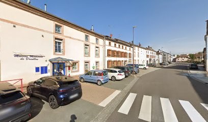 FABRE Dimitri Masseur Kinésithérapeute (maison Médicale), Kinésithérapeute à Docelles