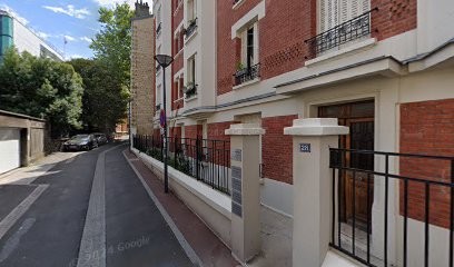 Camille De Saint Basile, Kinésithérapeute à Issy-les-Moulineaux