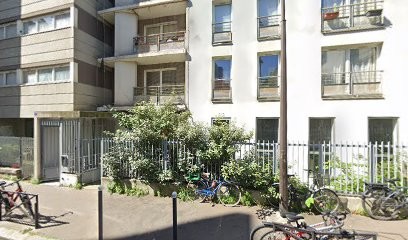 Andrea Costa Dos Santos, Kinésithérapeute à Paris 10