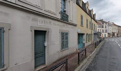 Lloret Dolorès, Kinésithérapeute à Gonesse