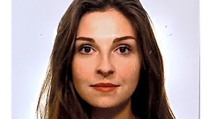 Mathilde Gustin, Kinésithérapeute à Neuilly-sur-Seine