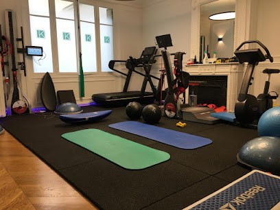 Charlotte DEVEUGLE - KineAthlea - Kiné du sport- Ondes de choc focales - Tecartherapie - Post partum, Kinésithérapeute à Paris 15