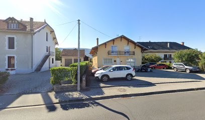 Babou Geoffrey, Kinésithérapeute à Bloye