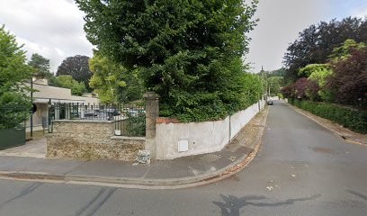 Kine Parmain Scm, Kinésithérapeute à Parmain