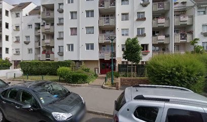 Thomas Zouarh Yasmina - Kinésithérapeute Ostéopathe, Kinésithérapeute à Épinay-sur-Seine