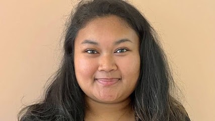 Roxane RAKOTOBE, Kinésithérapeute à Issy-les-Moulineaux