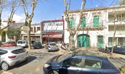 Laure Cassafieres Kinésitherapeute maxillo-facial et rééducation uro-gyneco, Pilates, Madérothérapie, Kinésithérapeute à Frontignan