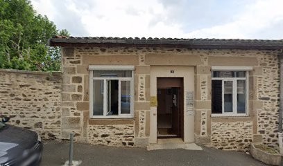 Louisa Scm, Kinésithérapeute à Saint-Martin-la-Plaine