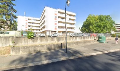 Centre De Rééducation, Kinésithérapeute à Louvres