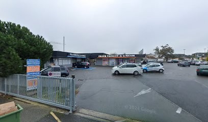 Kaya Ayline, Kinésithérapeute à Lormont