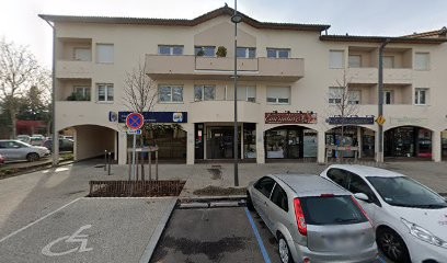 Cao Van-Long, Kinésithérapeute à Chassieu