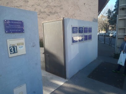 KIMOB : Kiné Main Orthèse Balnéo, Kinésithérapeute à Marseille 13