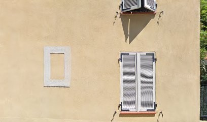 Centre De Kinebalneotherapie De La Ferrage, Kinésithérapeute à Salon-de-Provence