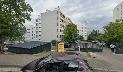 Foucault Julien, Kinésithérapeute à Lyon 09