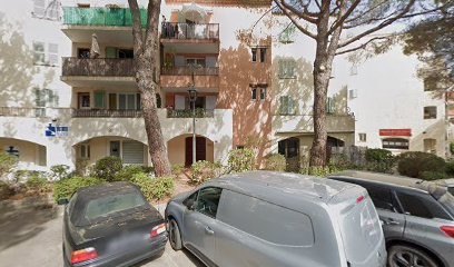 Judith Kinesitherapeute-osteopathie, Kinésithérapeute à Mougins