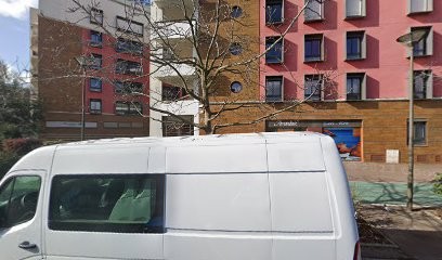 Karine DE BRITO, Kinésithérapeute à Suresnes