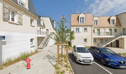 Nathalie Firmin, Kinésithérapeute à Saclay