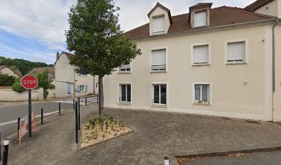Bastien Novat, Kinésithérapeute à Pierres