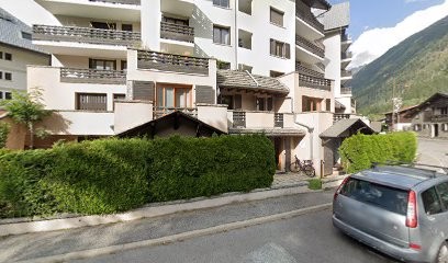 Malalapapat, Kinésithérapeute à Chamonix-Mont-Blanc
