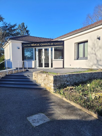Mathilde Bourgeois - Masseur-kinésithérapeute Pédiatrique Et Périnéale, Kinésithérapeute à Montmorency