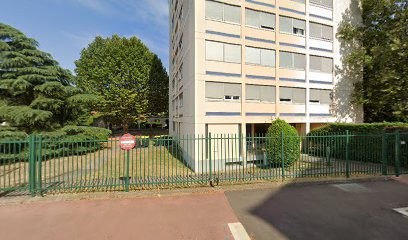 A Oullins Thérapies, Kinésithérapeute à Oullins
