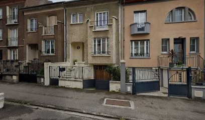 Ange Groeppelin Makanda Kiné à Domicile, Kinésithérapeute à Vandoeuvre-lès-Nancy
