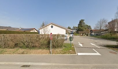 Cabinet De Kinésithérapie, Kinésithérapeute à Châbons